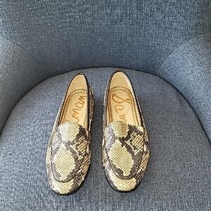 Sam Edelman Black and Cream Snakeskin Loafers